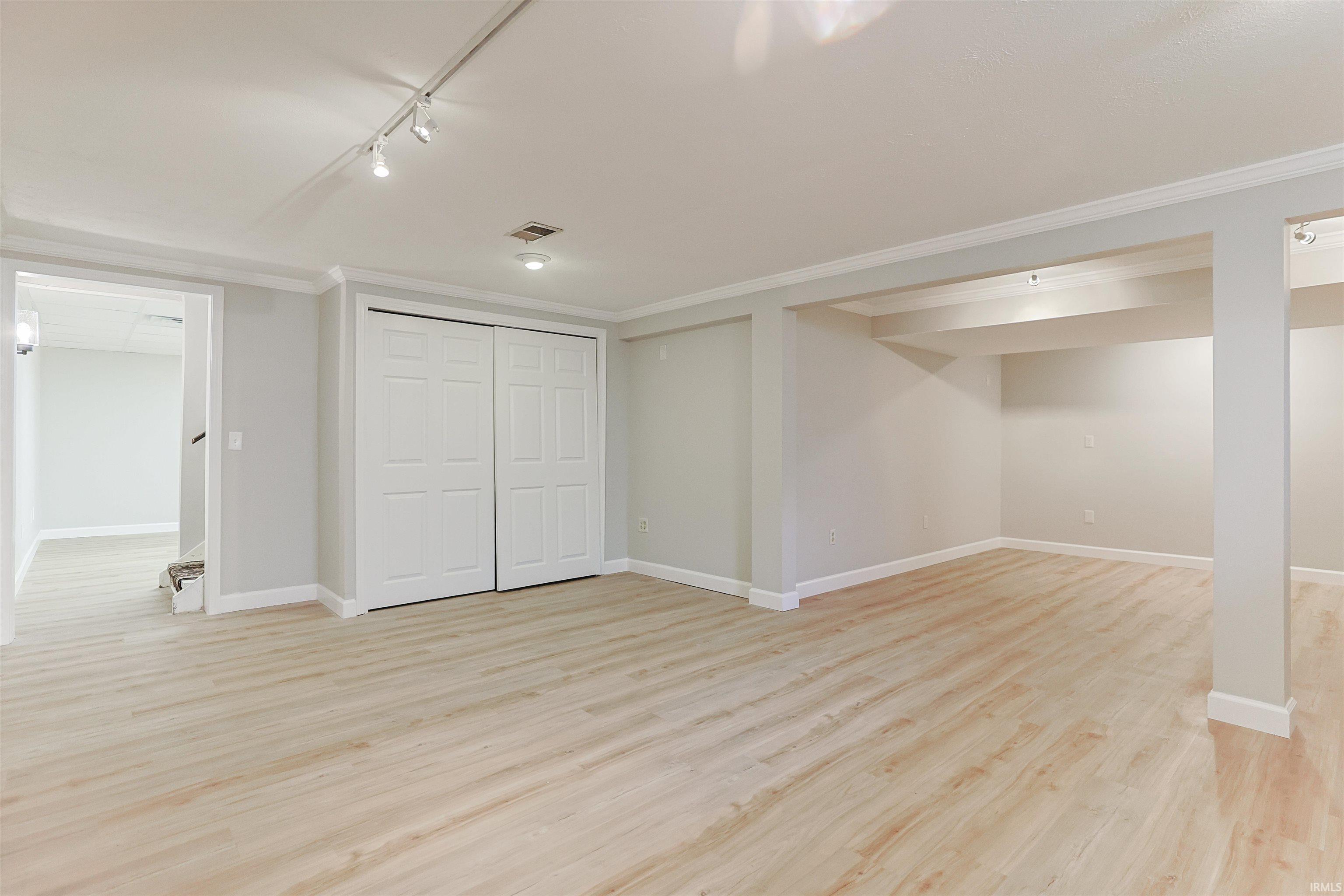 16299 Barryknoll Way Granger IN 46530
