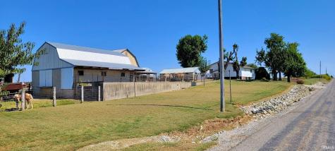 3154 N 900 E Loogootee IN 47558