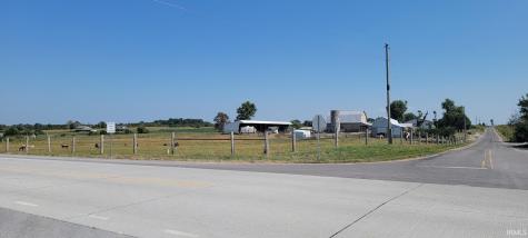3154 N 900 E Loogootee IN 47558