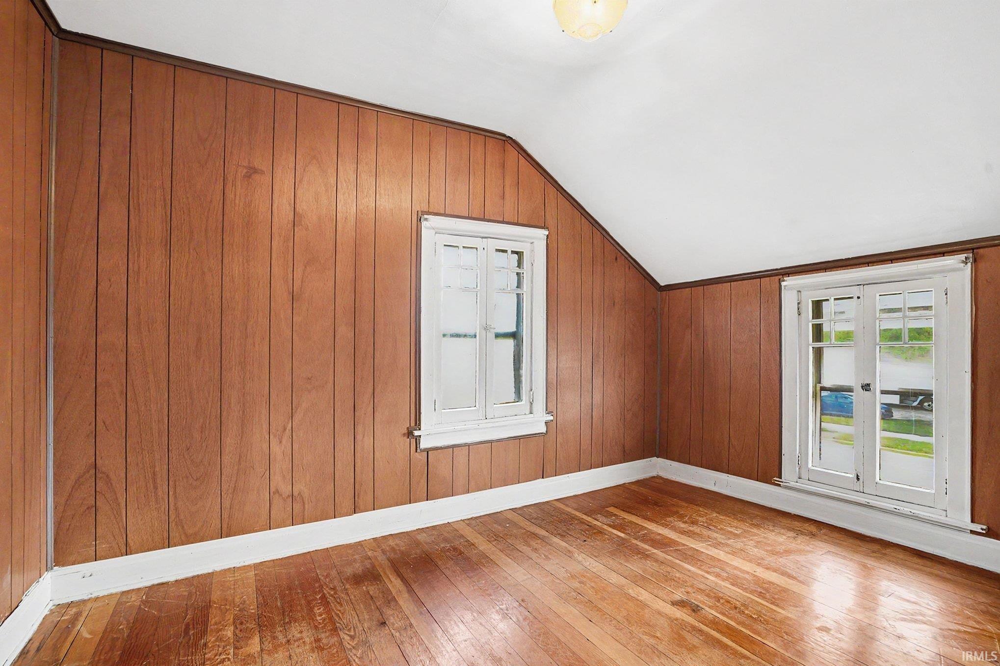 624 E Battell Street Mishawaka IN 46545