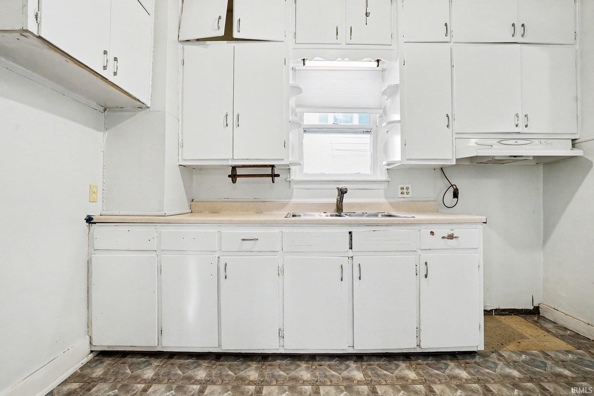 624 E Battell Street Mishawaka IN 46545