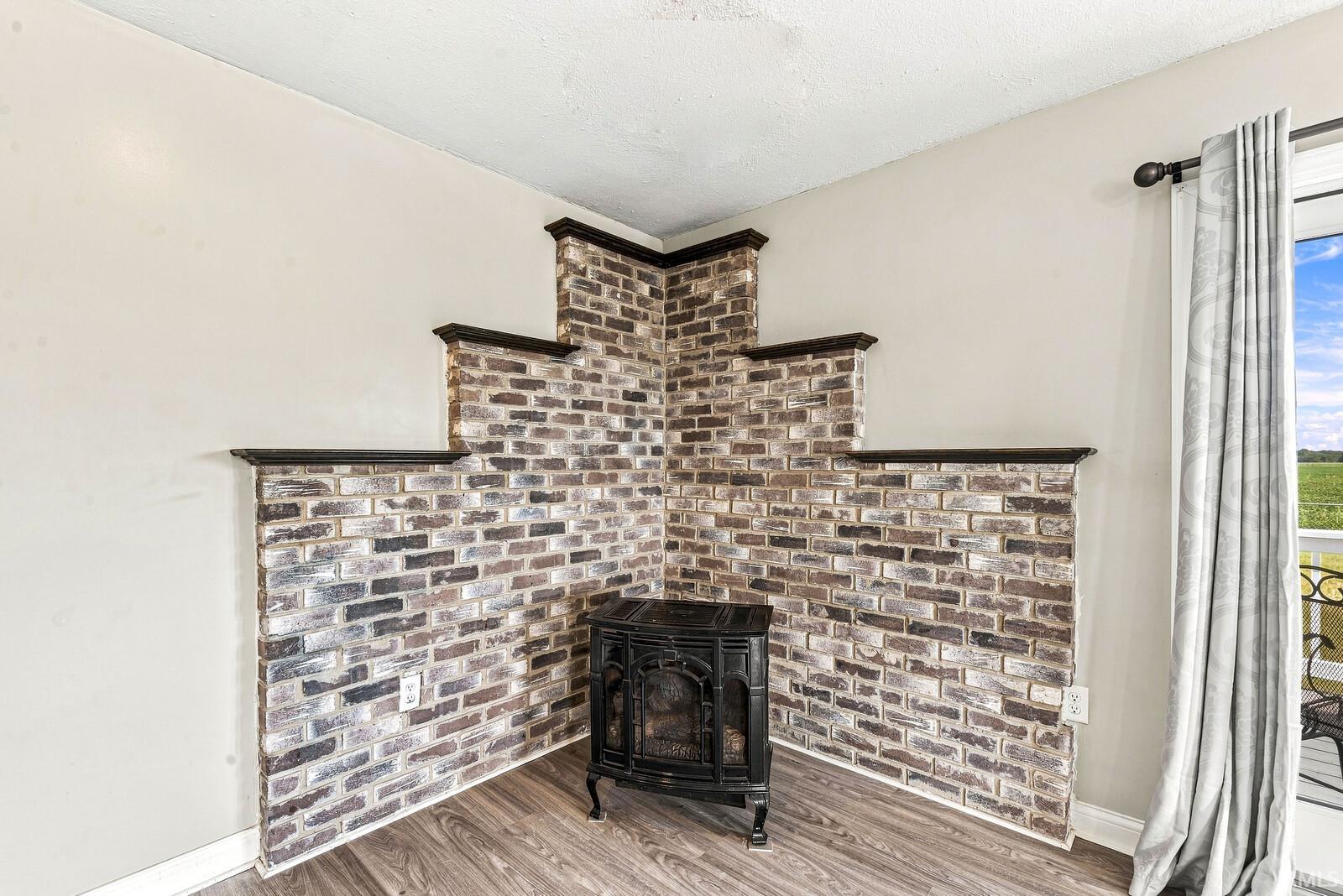 10520 E State Road 10 Highway Culver IN 46511