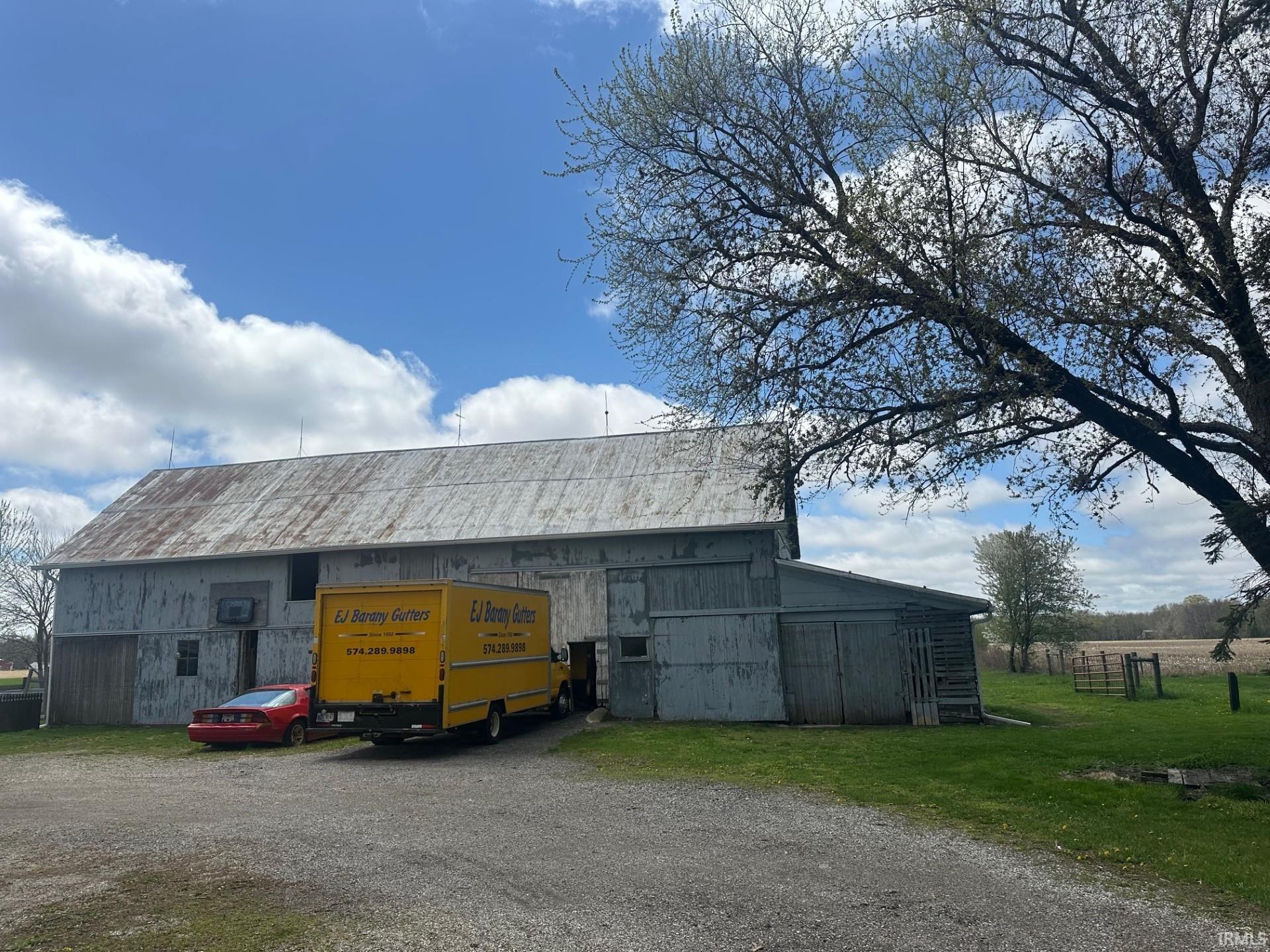 56763 Tulip Road New Carlisle IN 46552