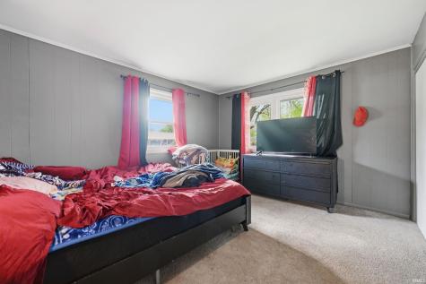 4305 N Glenwood Avenue Muncie IN 47304