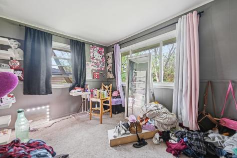 4305 N Glenwood Avenue Muncie IN 47304
