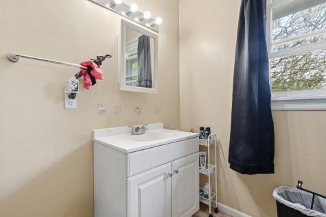 4305 N Glenwood Avenue Muncie IN 47304