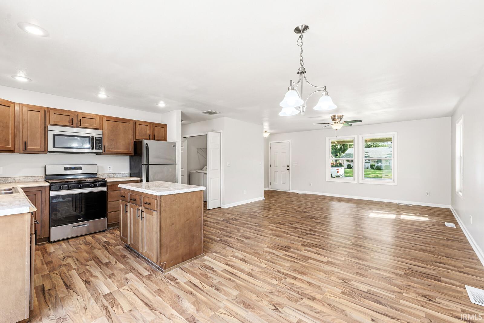 3229 Kent Lane South Bend IN 46615