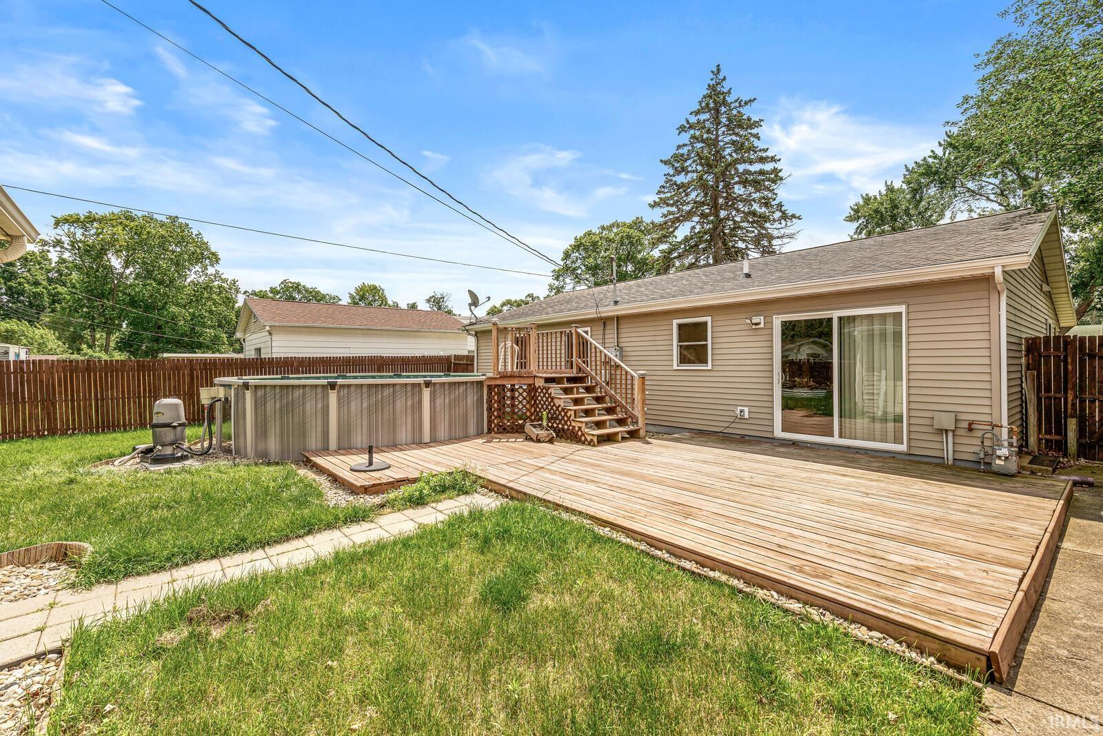 3229 Kent Lane South Bend IN 46615