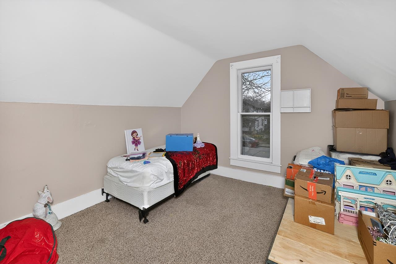 709 Emerson Street Goshen IN 46526