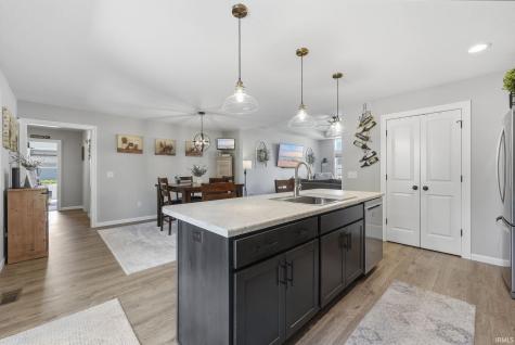 4358 Palace Lane Fort Wayne IN 46808