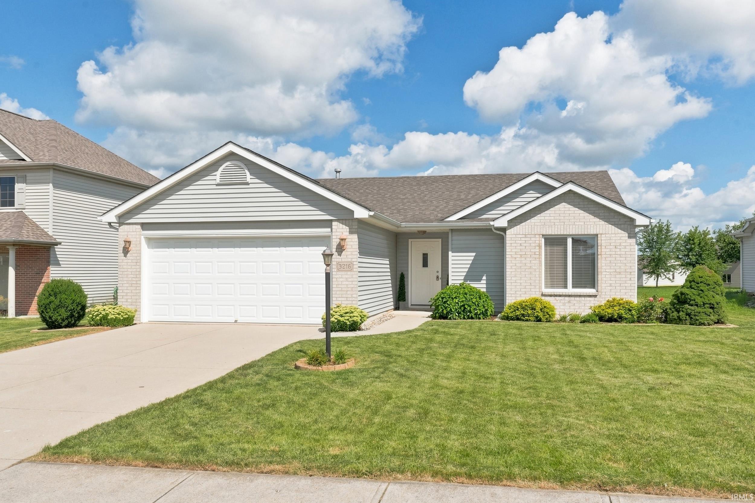 Fort Wayne IN, 3216 Troutwood Drive