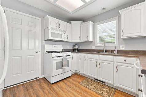 3216 Troutwood Drive Fort Wayne IN 46818