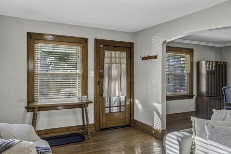 1053 Forest Avenue Fort Wayne IN 46805