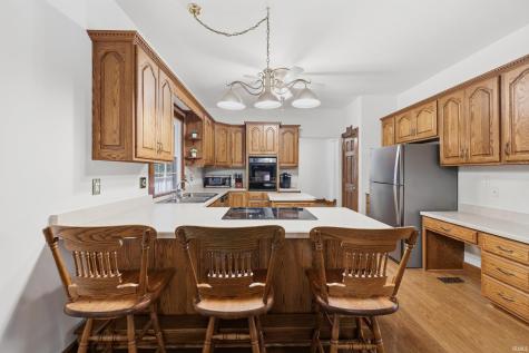 10804 E State Road 58 Bloomfield IN 47424