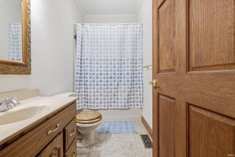10804 E State Road 58 Bloomfield IN 47424