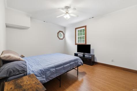 10804 E State Road 58 Bloomfield IN 47424