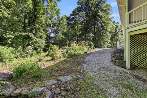 10804 E State Road 58 Bloomfield IN 47424