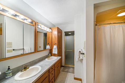 6458 E Waco Drive Syracuse IN 46567