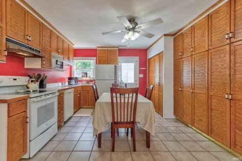 4813 Stratford Road Evansville IN 47710
