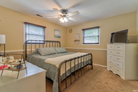 4813 Stratford Road Evansville IN 47710