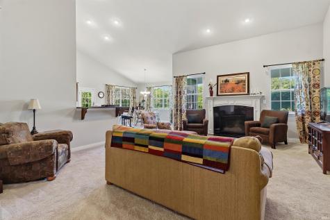 18659 Wychwood Place Noblesville IN 46062