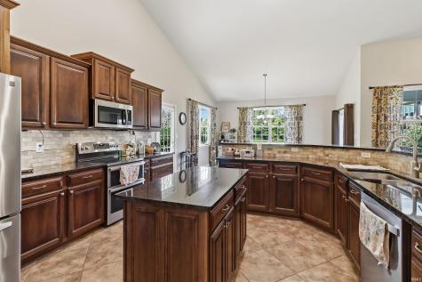 18659 Wychwood Place Noblesville IN 46062