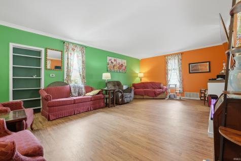 149 W North Street Russiaville IN 46979