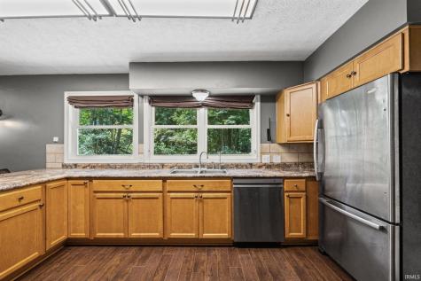 90 Wildwood Place Lafayette IN 47905