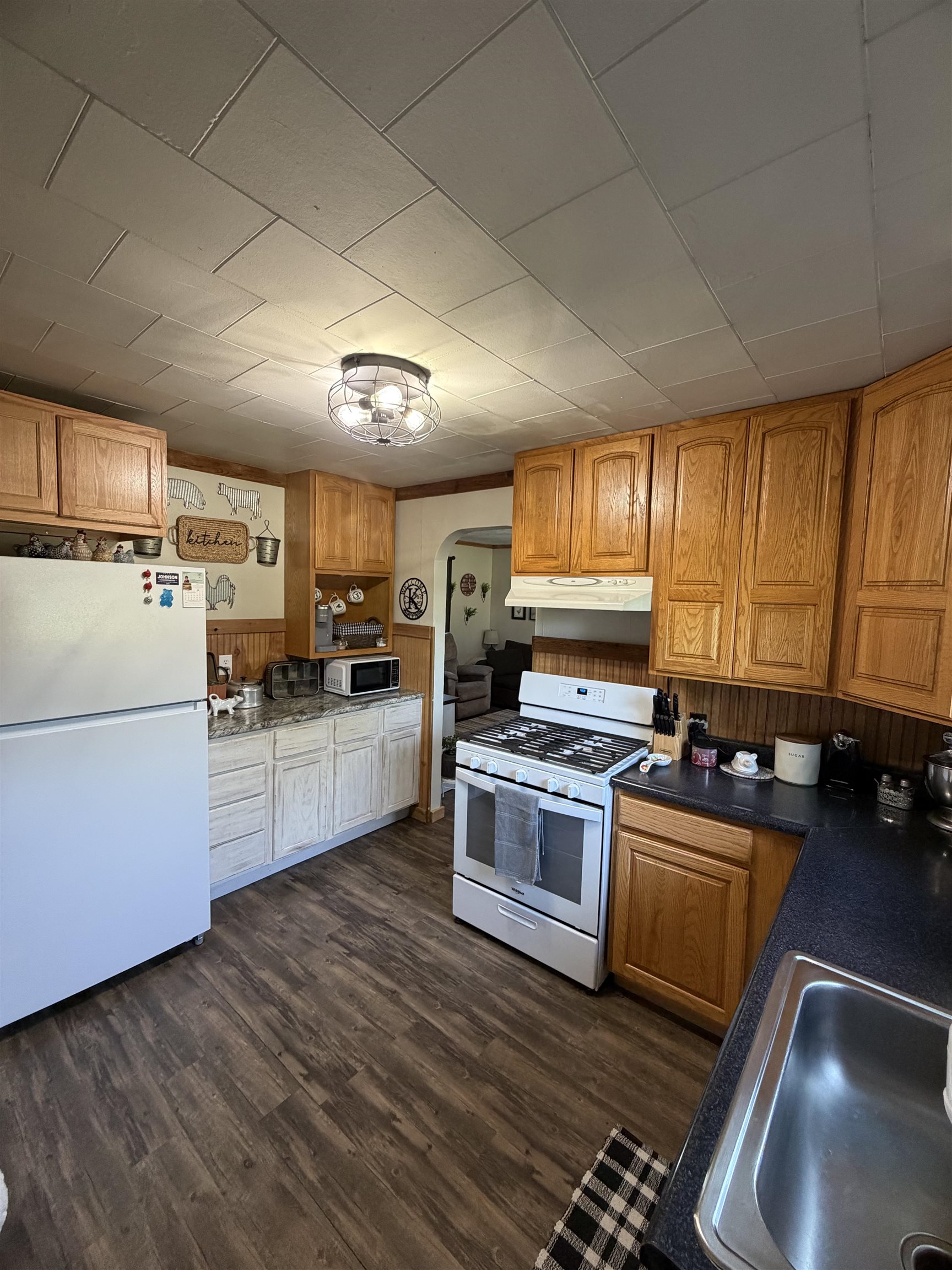17692 Lincoln Highway Plymouth IN 46563