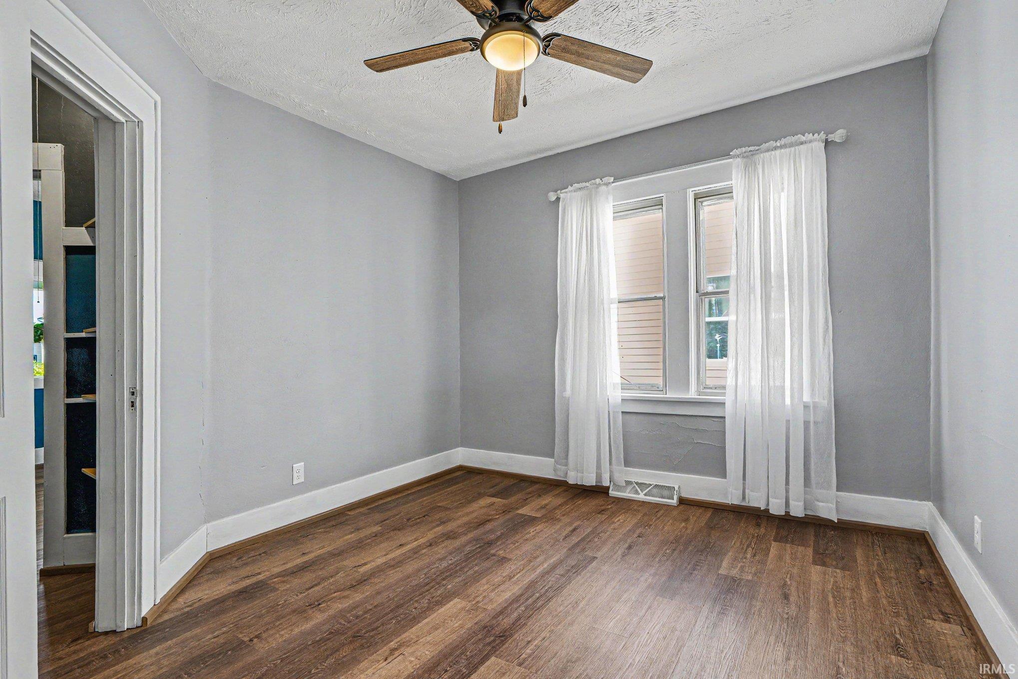 606 W 6th Street Mishawaka IN 46544
