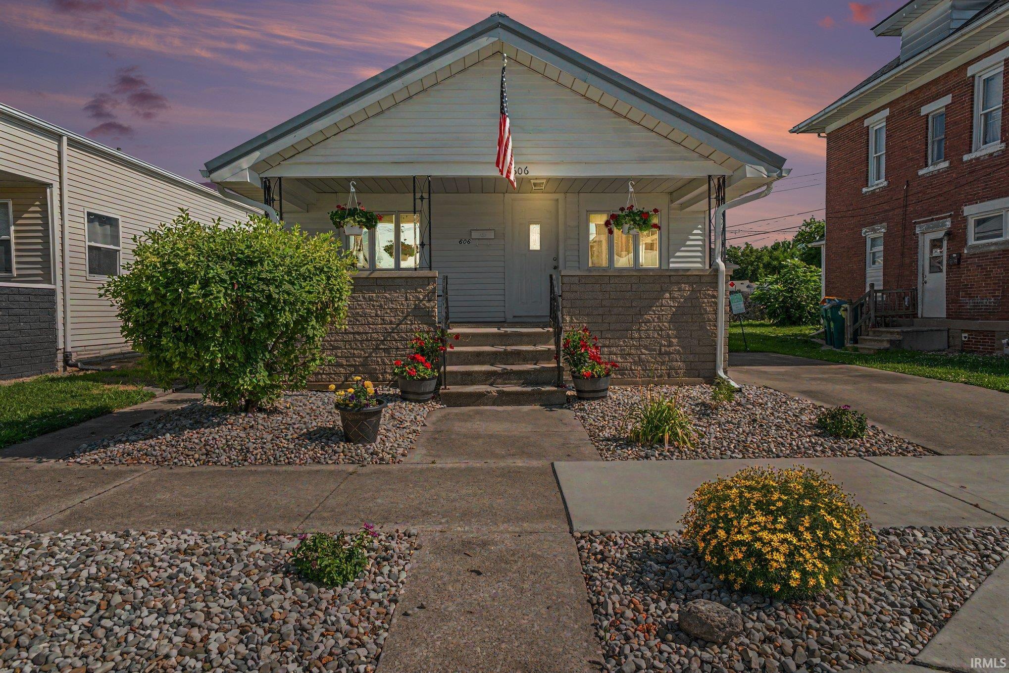 606 W 6th Street Mishawaka IN 46544