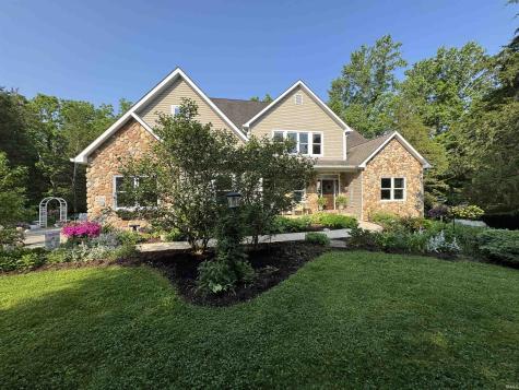 8284 S Mackenzie Court Bloomington IN 47401