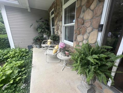 8284 S Mackenzie Court Bloomington IN 47401