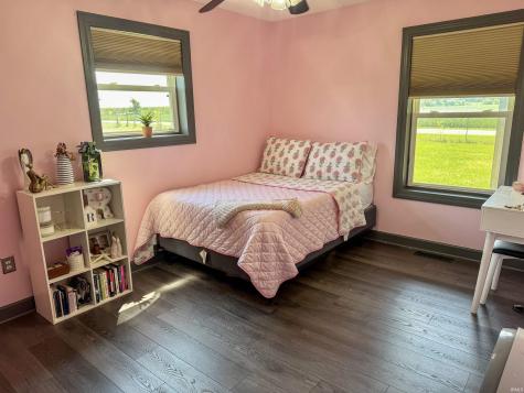 2250 E 600 S Jonesboro IN 46938