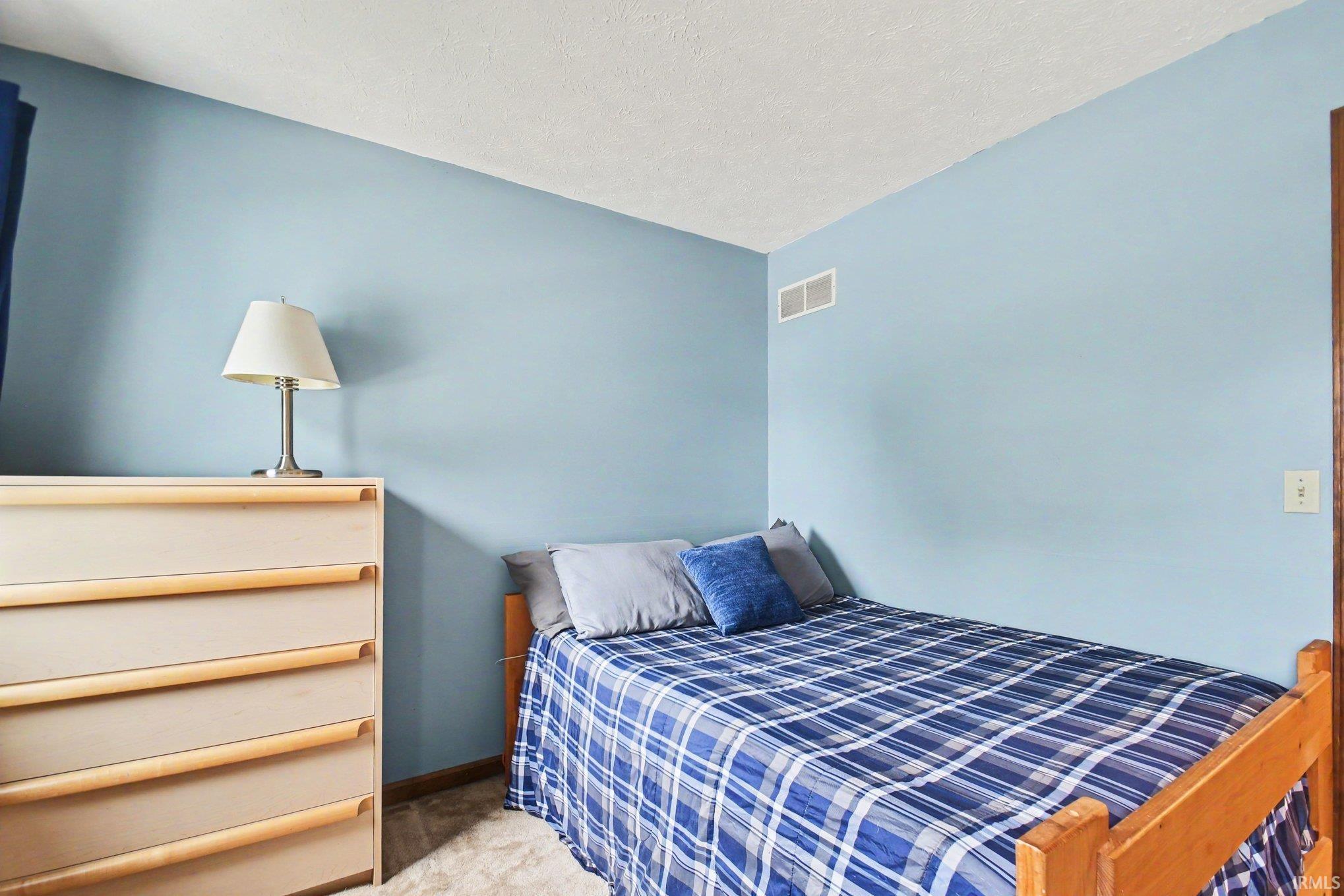 2717 Belknap Lane Mishawaka IN 46544