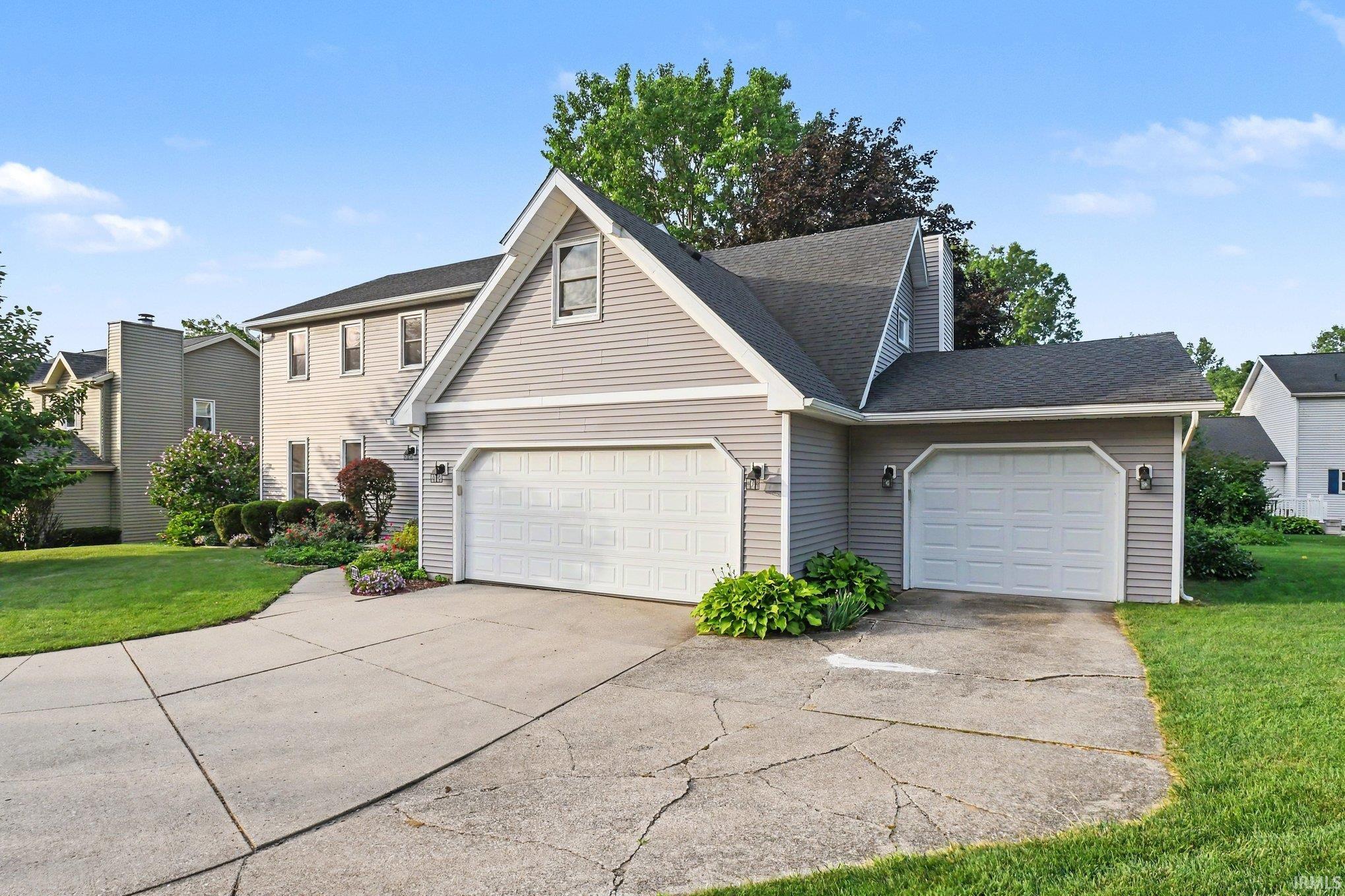 2717 Belknap Lane Mishawaka IN 46544