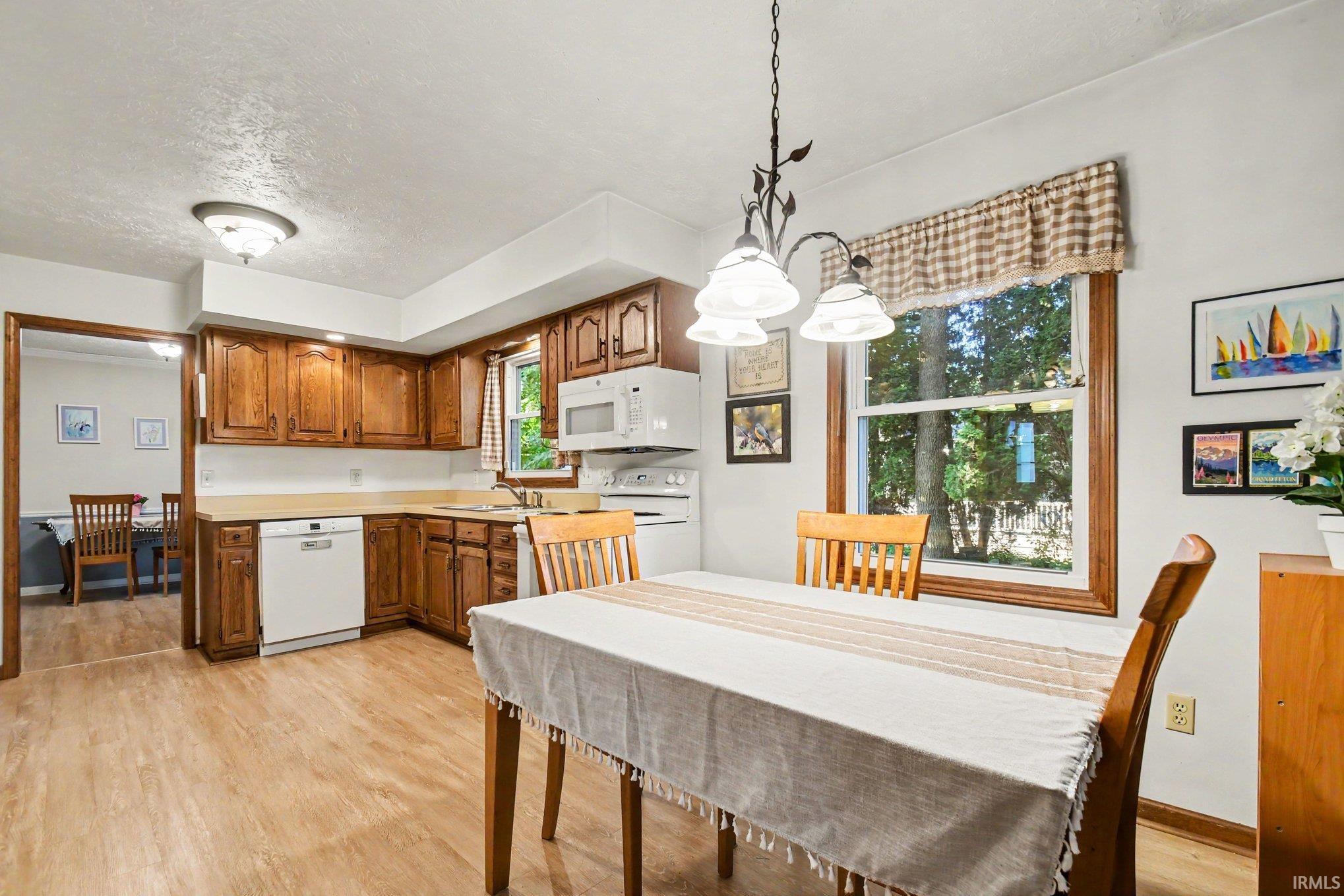 2717 Belknap Lane Mishawaka IN 46544