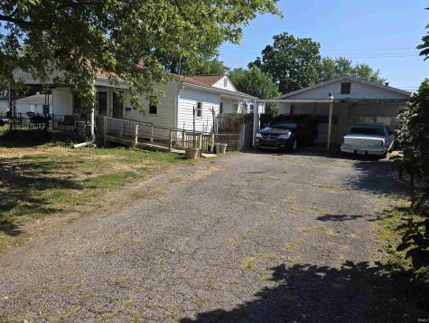 1602 S Luick Avenue Muncie IN 47302