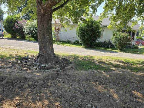 1602 S Luick Avenue Muncie IN 47302