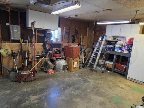 1602 S Luick Avenue Muncie IN 47302