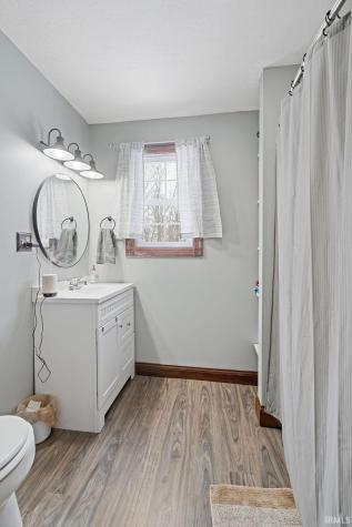 3520 S 500 Bringhurst IN 46913
