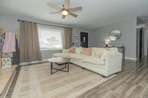 2812 Sandee Acres Court Evansville IN 47714