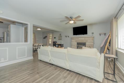 2812 Sandee Acres Court Evansville IN 47714