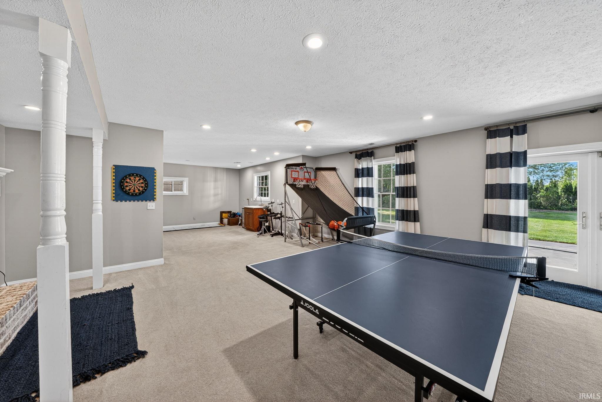 14170 Parkridge Drive Granger IN 46530