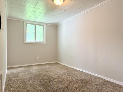 1002 Amhurst Avenue South Bend IN 46614