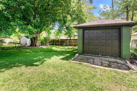 206 E Hillside Drive Bloomington IN 47401