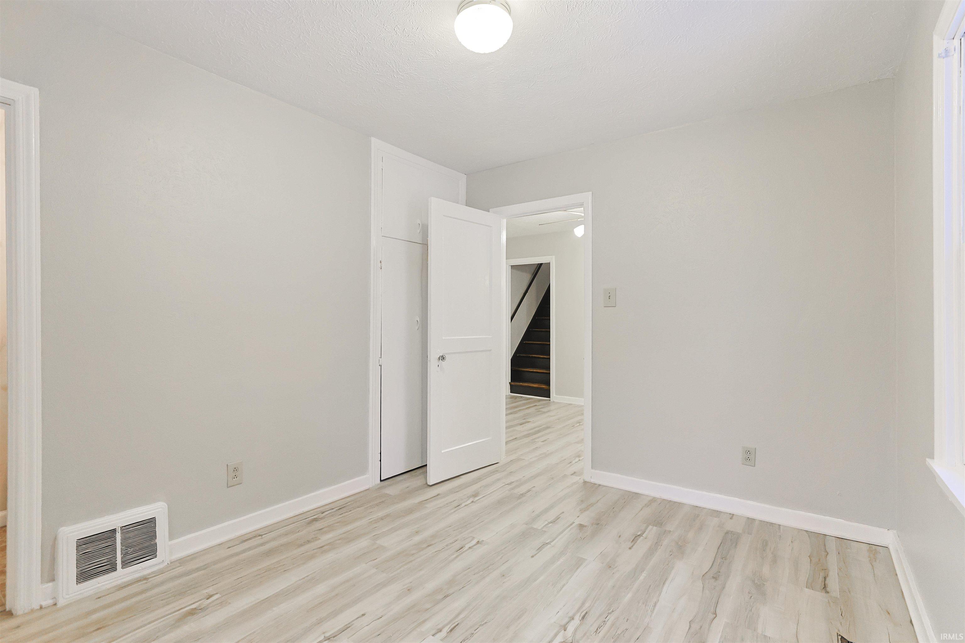 140 Oakside Avenue Mishawaka IN 46544