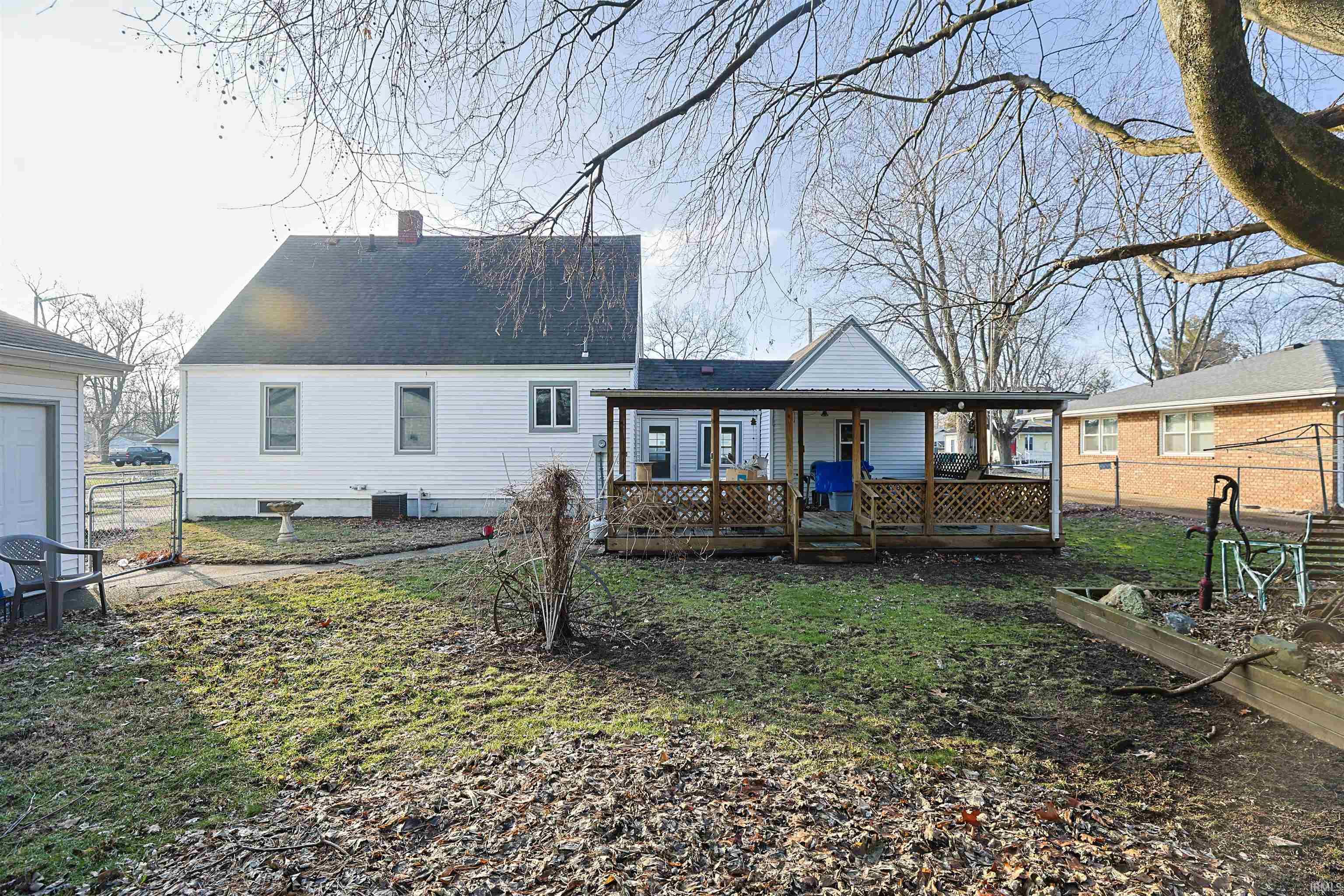 140 Oakside Avenue Mishawaka IN 46544