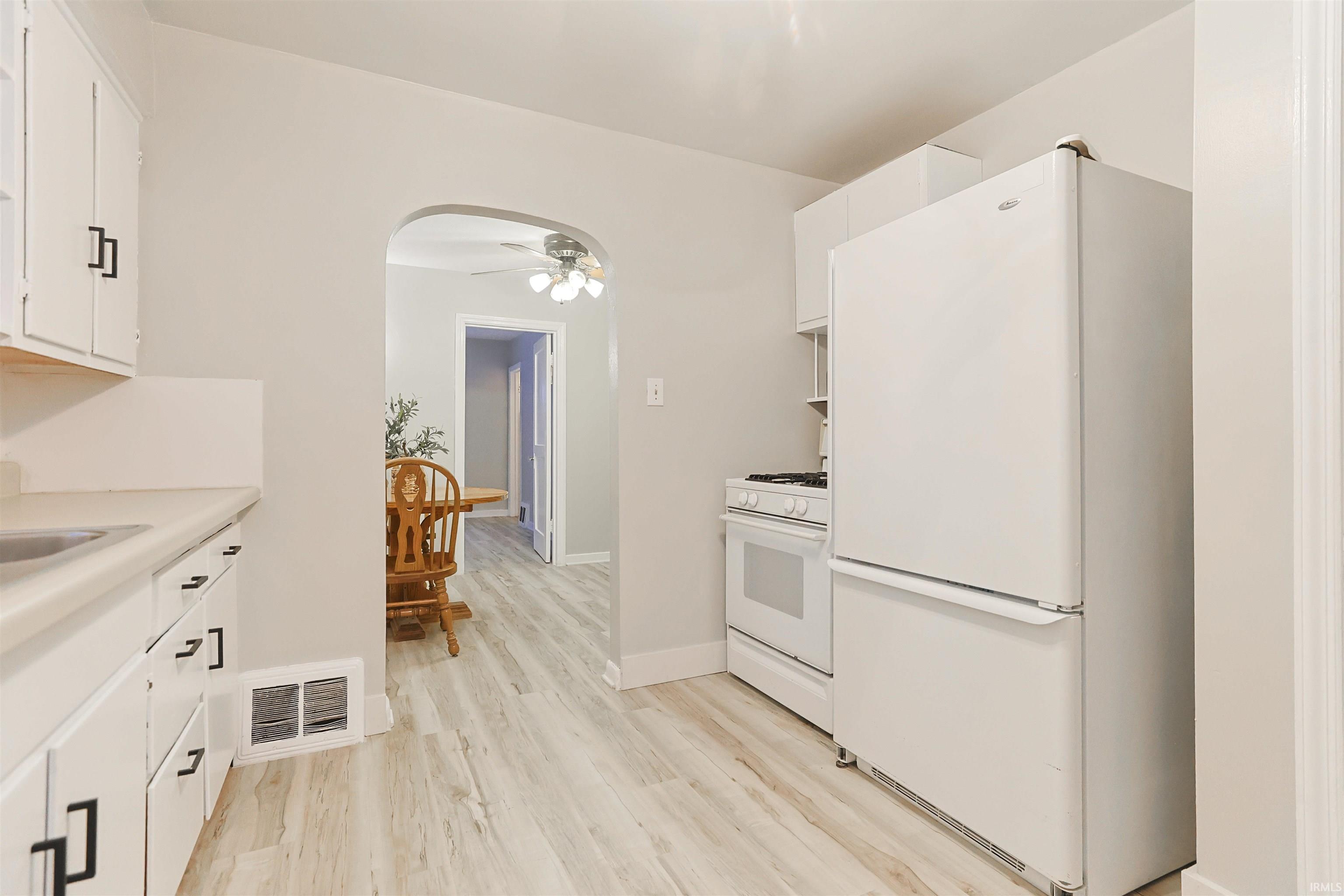 140 Oakside Avenue Mishawaka IN 46544