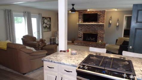 1703 Mcdowell Road Vincennes IN 47591
